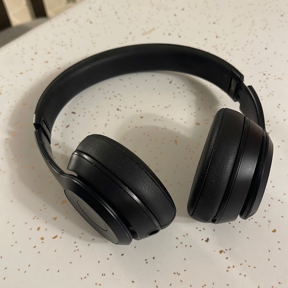 Beats Solo 3 Headphones